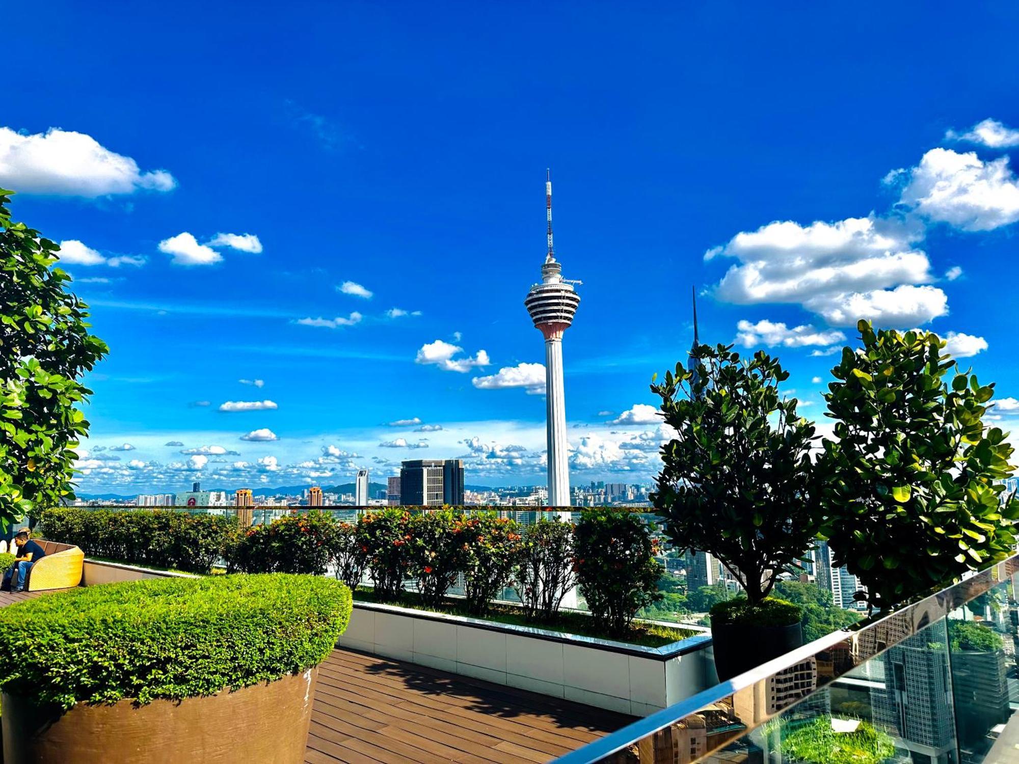 The Platinum Kuala Lumpur By Crown Suites Exterior photo