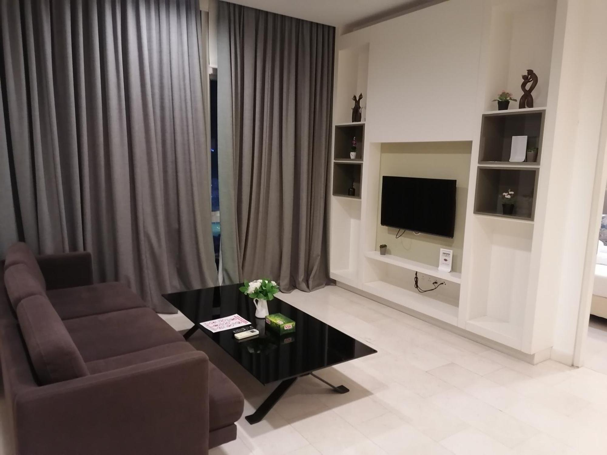 The Platinum Kuala Lumpur By Crown Suites Exterior photo